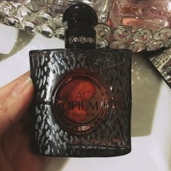 Yves Saint Laurent Black Opium Wild Edition Bayan Parfüm