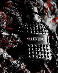 Valentino Valentino Uomo Born In Roma Rockstud Noir Erkek Parfüm