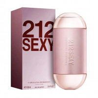 Carolina Herrera 212 Sexy kadın açık parfüm